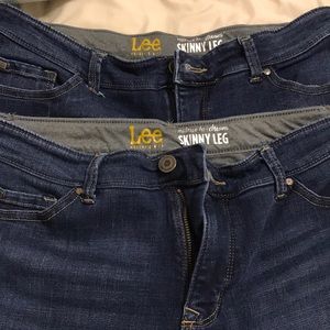 Two pair of Midrise fit Dream Skinny Leg